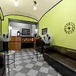 מלון דירות Oasis