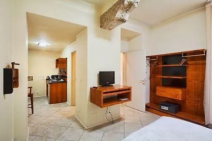 Oasis 4* Прага