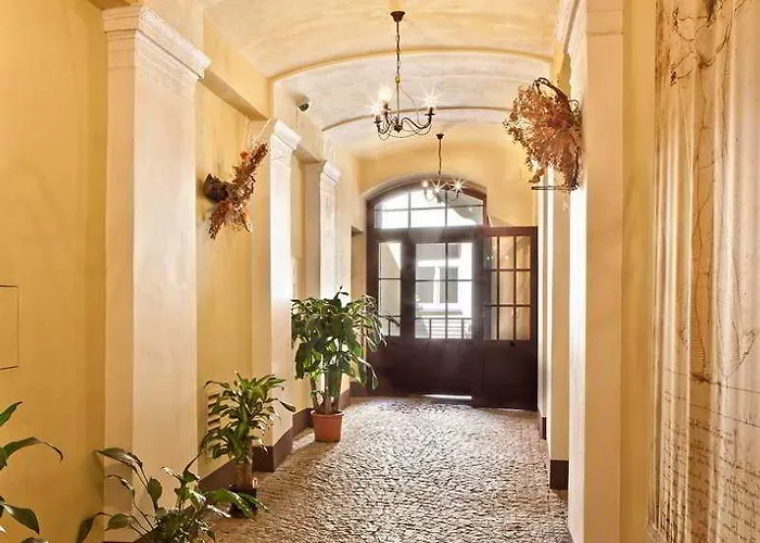 Oasis Apart-hotel 4*