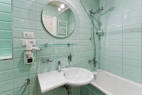 Oasis 4* Praga