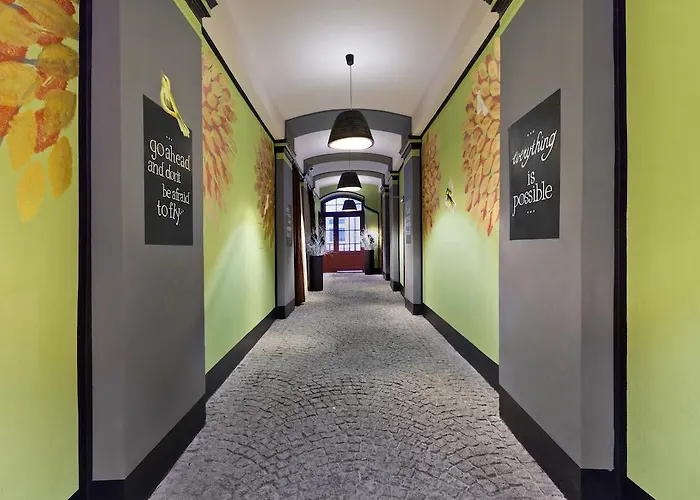 Apart-hotel Oasis 4*